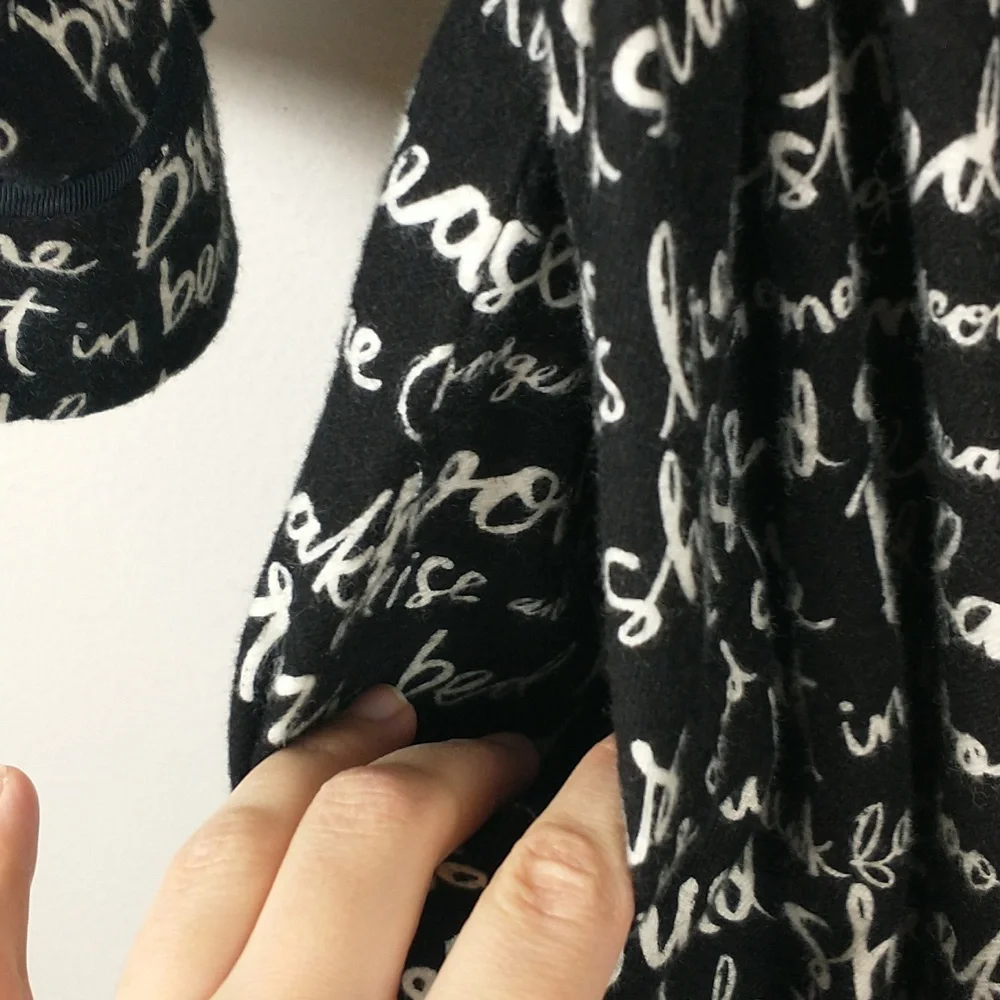 Kate Spade Robe Womens Large XL Black White Flannel Rise And Shine